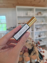 Load image into Gallery viewer, Woman's Clean Perfume