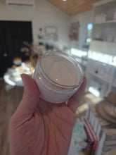 Load image into Gallery viewer, 4oz Peach &amp; Honey Deep Conditioning Hair Mask