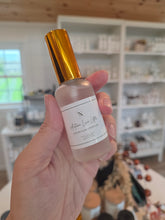 Load image into Gallery viewer, Women's Full Size Perfume