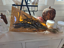 Load image into Gallery viewer, Dried Organic Lavender Bunch