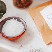 Load image into Gallery viewer, Bath Salt Soak